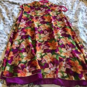 Sleeveless Floral Blouse